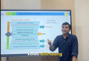 Menimbang Bobot Ilmiah Sebuah Artikel: Dari Deduksi ke Induksi