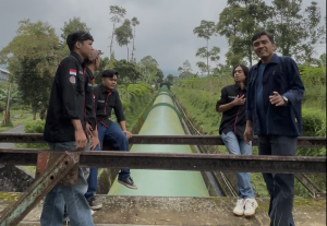 Belajar di Lapangan: Mengukur Energi Potensial di PLTA Garung bersama Mahasiswa Teknik Mesin